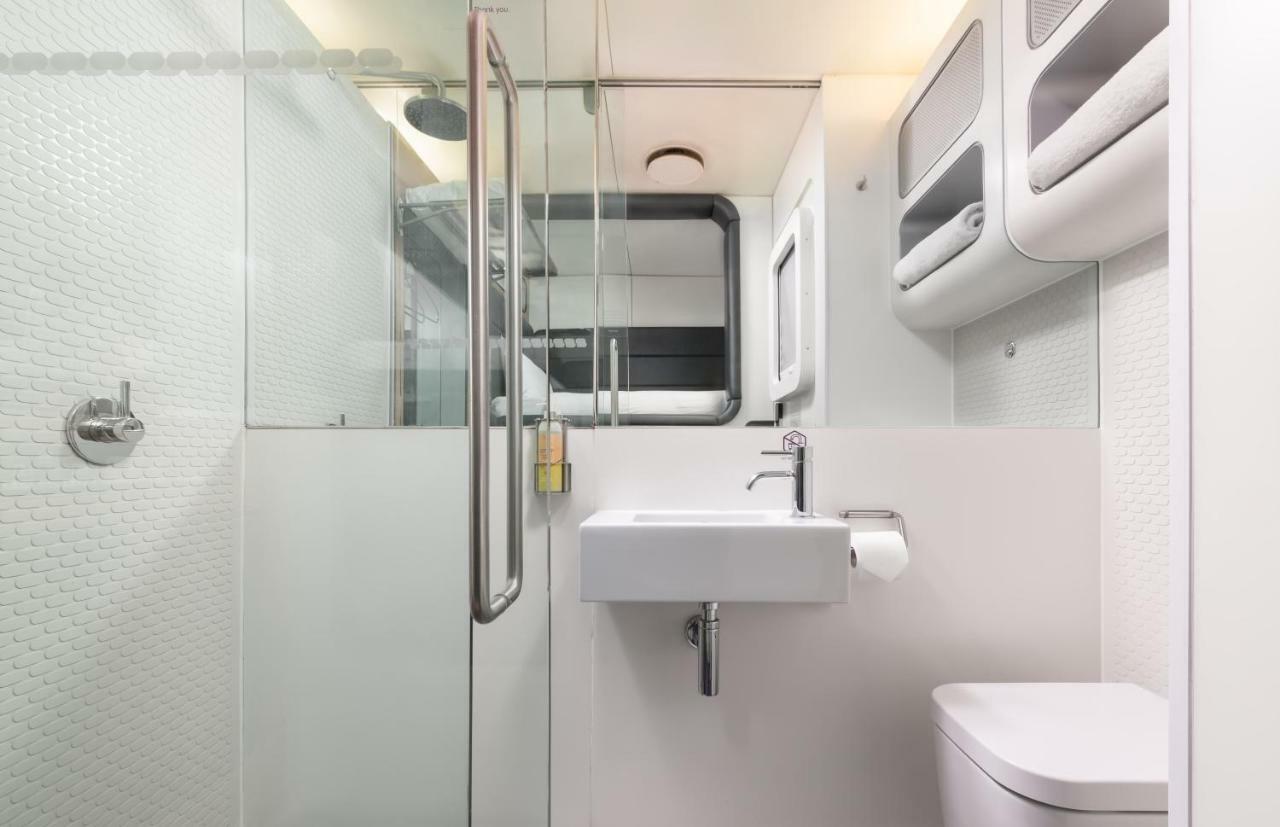 הית'רו Yotelair London Heathrow Airport מראה חיצוני תמונה