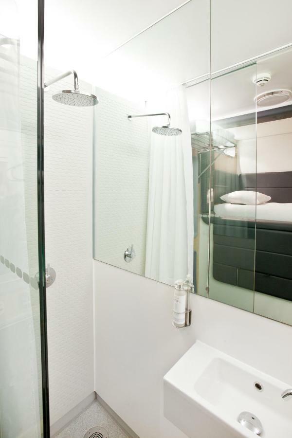 הית'רו Yotelair London Heathrow Airport מראה חיצוני תמונה